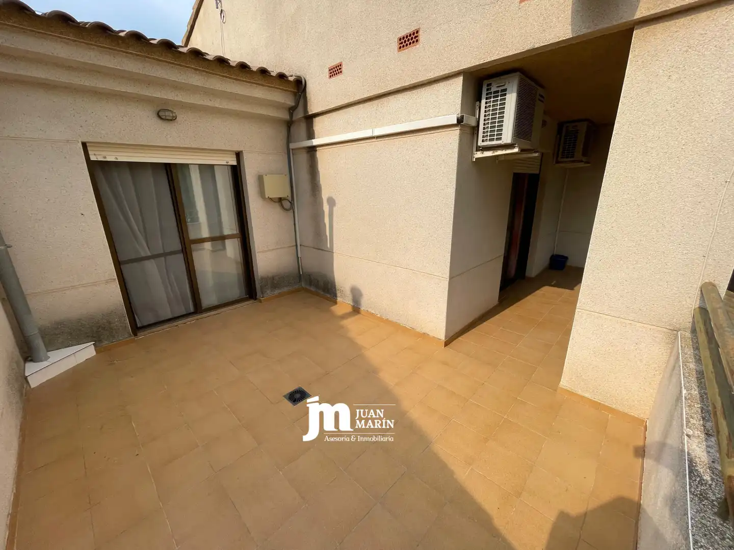 Terrassa de Casa adosada en venda en Cieza amb Terrassa, Traster i Piscina comunitària