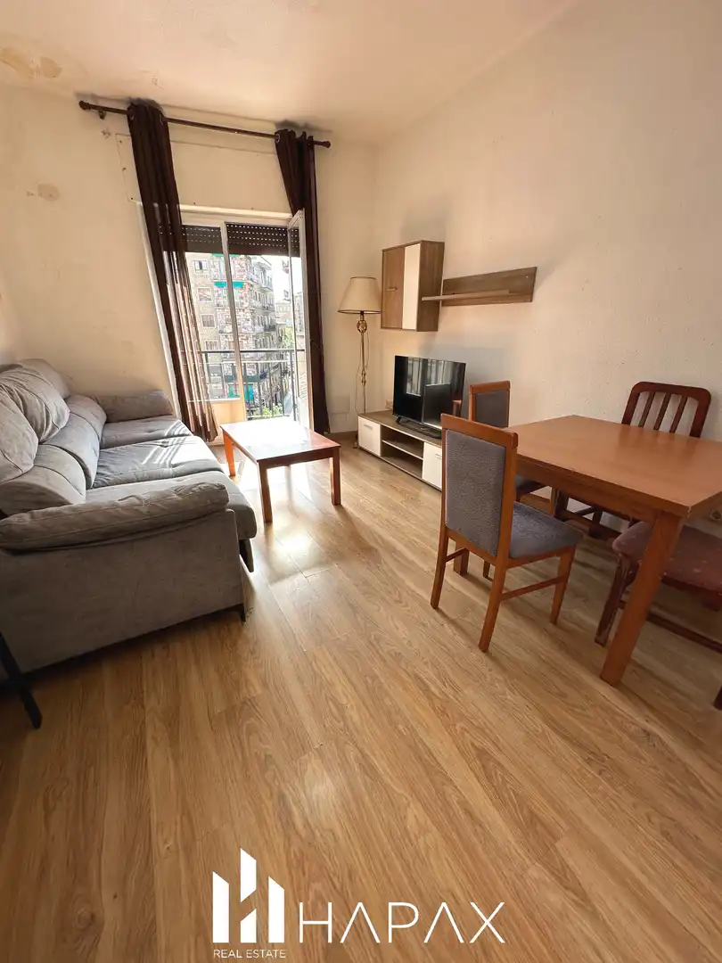 Living room of Flat for sale in Salamanca  with Heating and Balcony