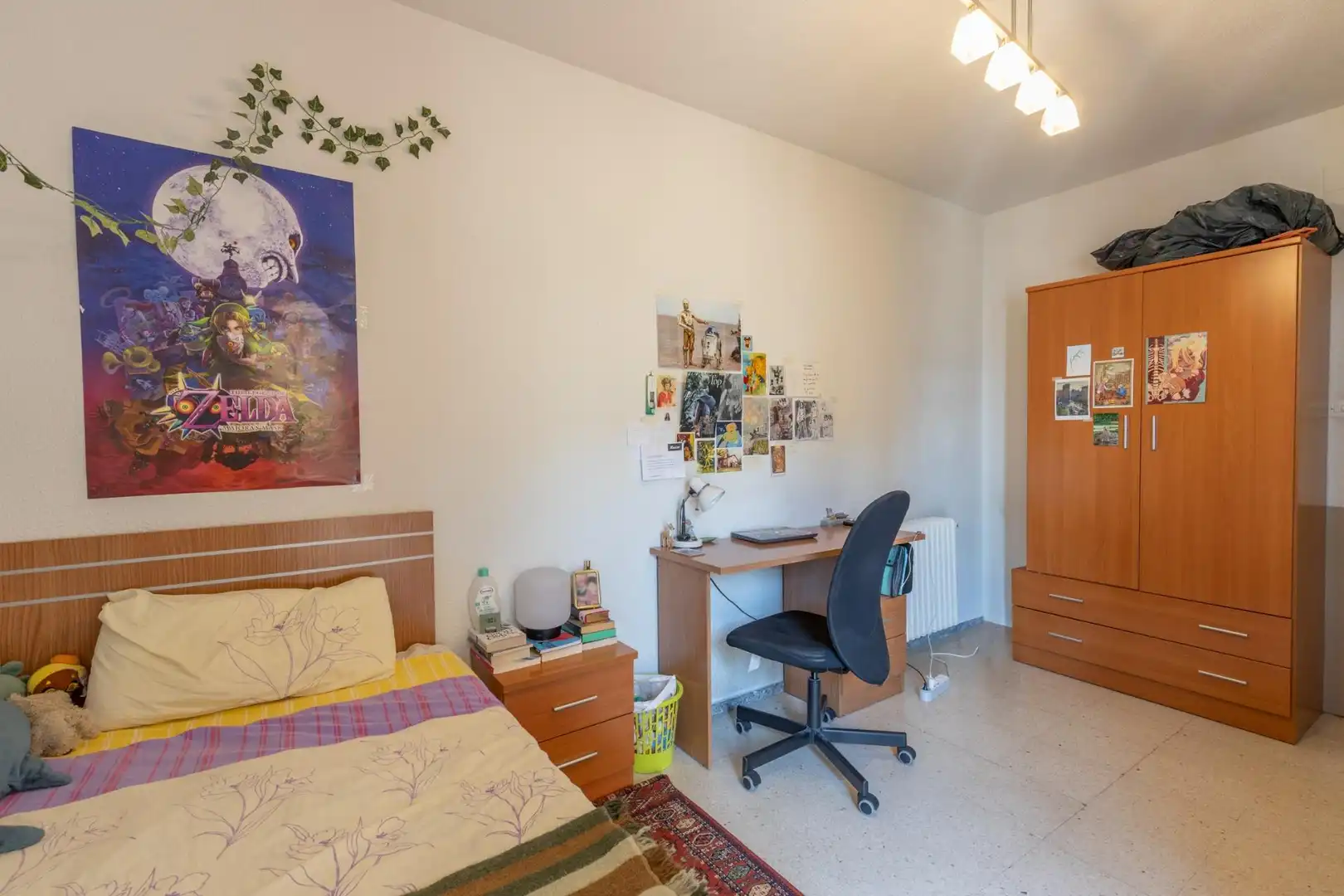 Bedroom of Flat for sale in Granada  with Heating and Balcony
