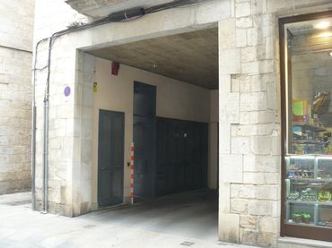 Individual to rent in Carrer dels Ciutadans