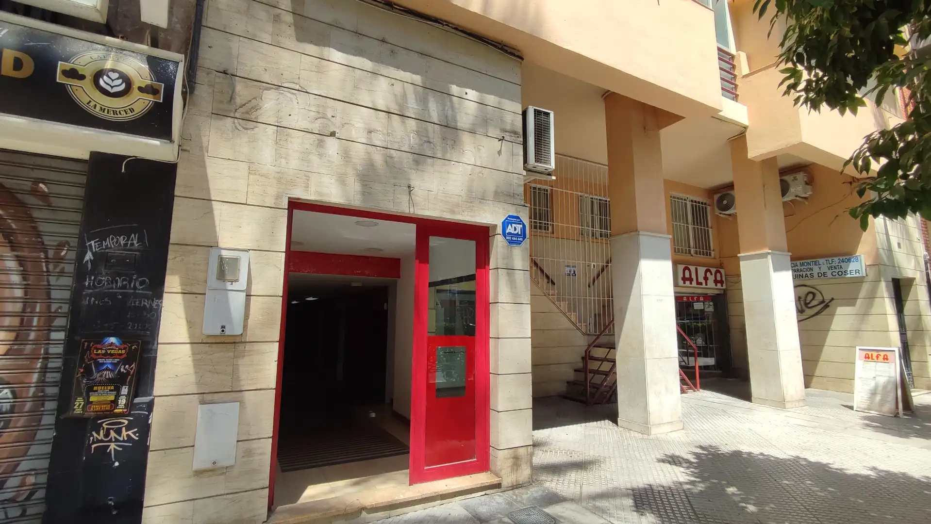 Business premises for sale in Paseo Independencia 59, imagen 3