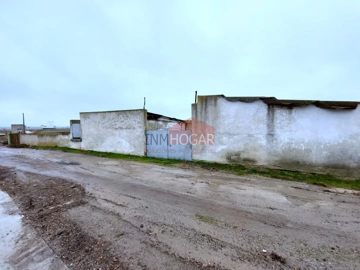 Industrial buildings for sale in Adanero