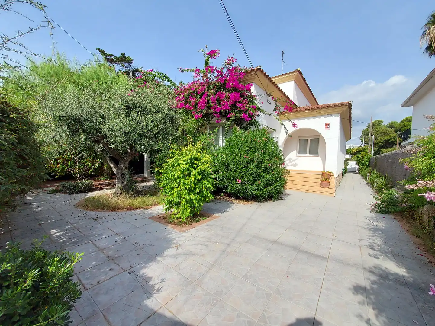 Exterior view of Houses for sale in El Vendrell  with Air Conditioner, Heating and Private garden