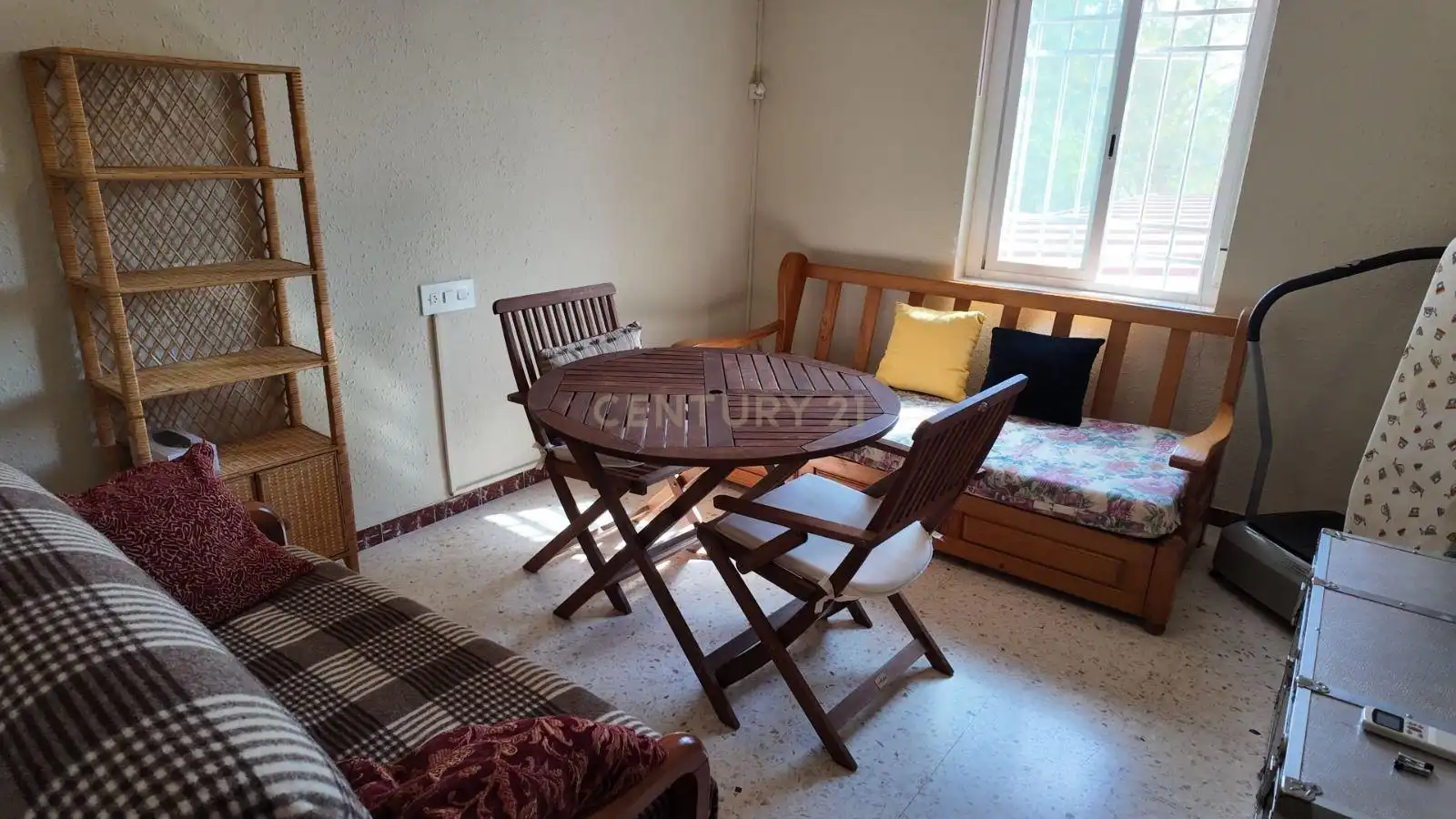 Casa o xalet en venda en Casar de Cáceres amb Aire condicionat, Jardí privat i Traster