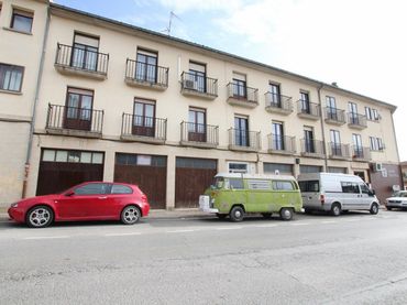 Business premises for sale in Tafalla - Carretera ARTAJONA