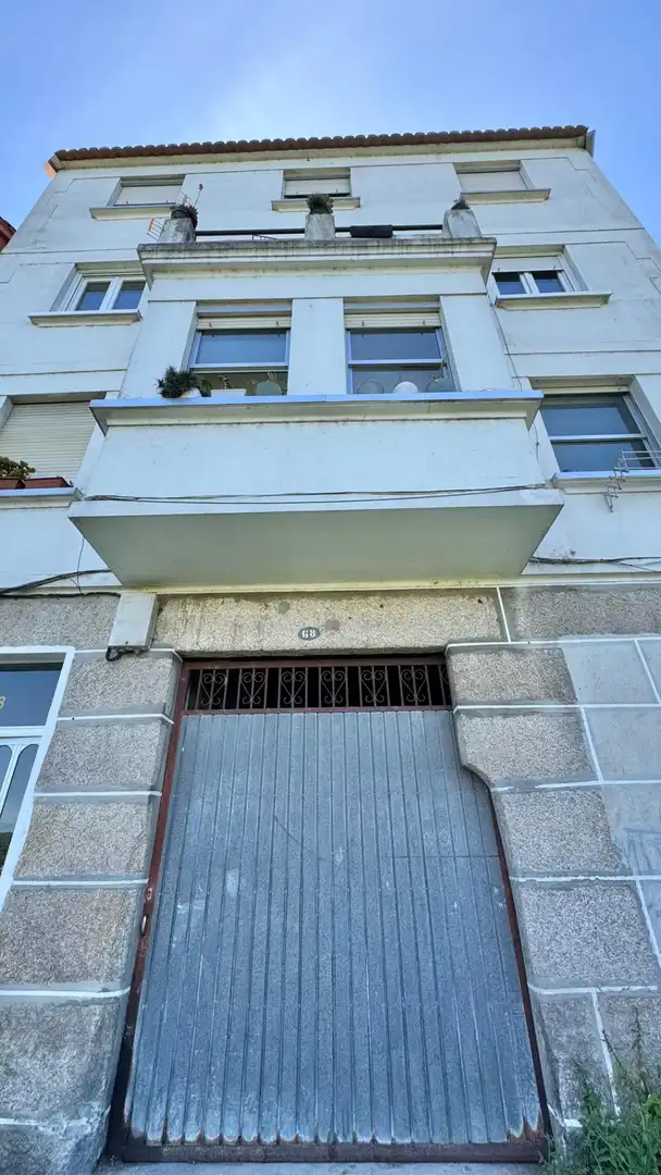 Außenansicht von Gebäude zum Verkauf in Vigo 