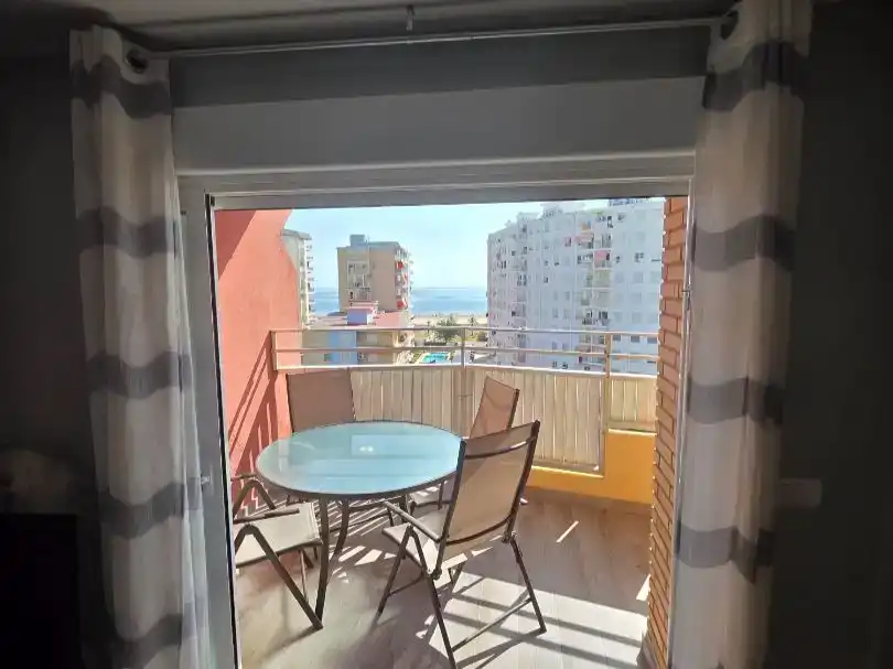 Terrasse von Wohnung zur Miete in Gandia mit Klimaanlage, Schwimmbad und Möbliert
