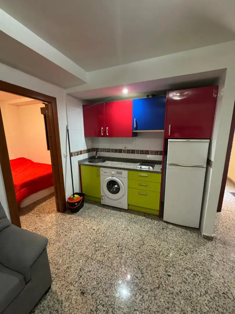 Kitchen of Flat for rent in Granada  with Air Conditioner, Heating and Furnished