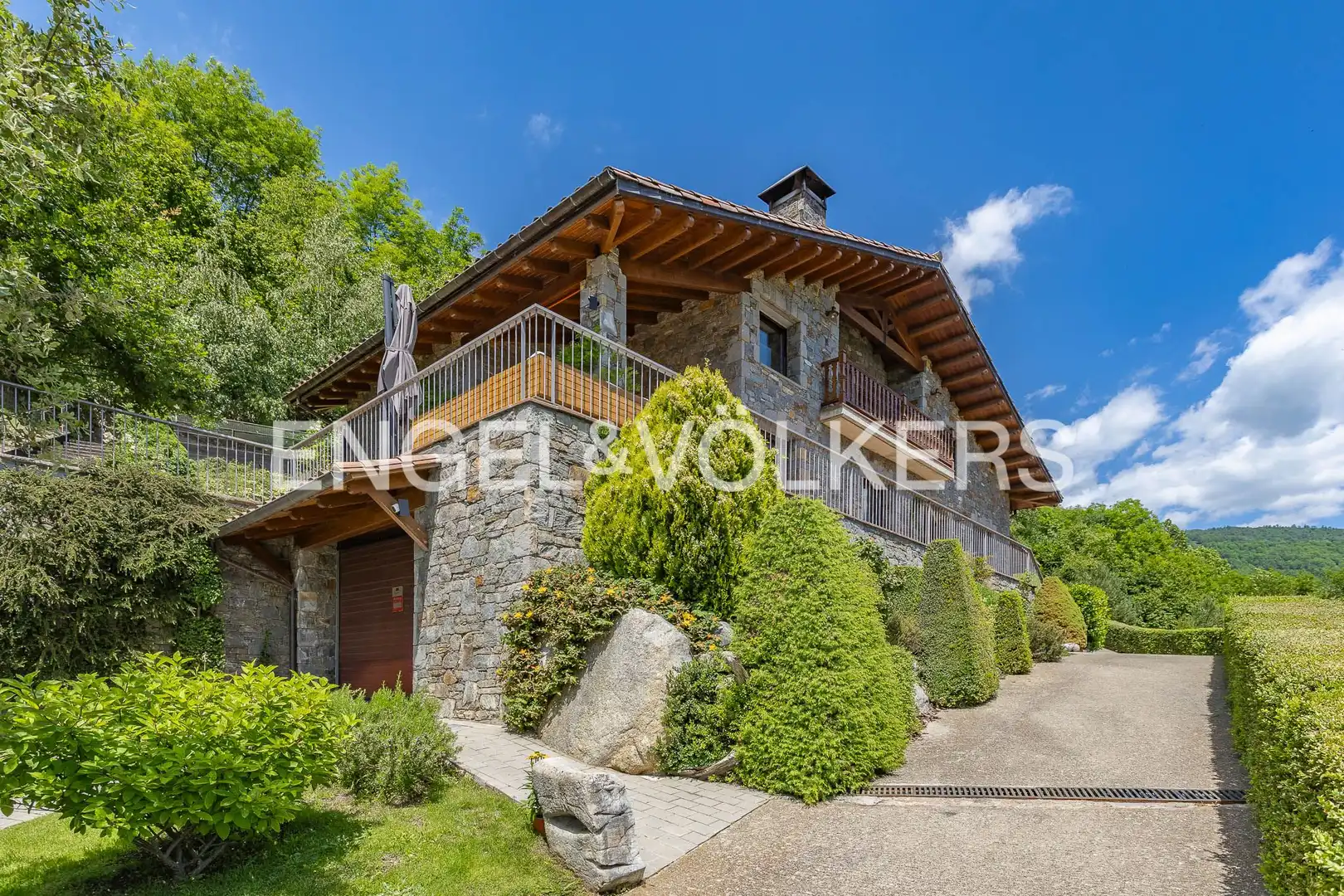 Vista exterior de Casa o xalet en venda en Llanars amb Calefacció, Jardí privat i Parquet