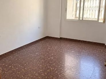 Pis amb balcó de lloguer a Camins al Grau