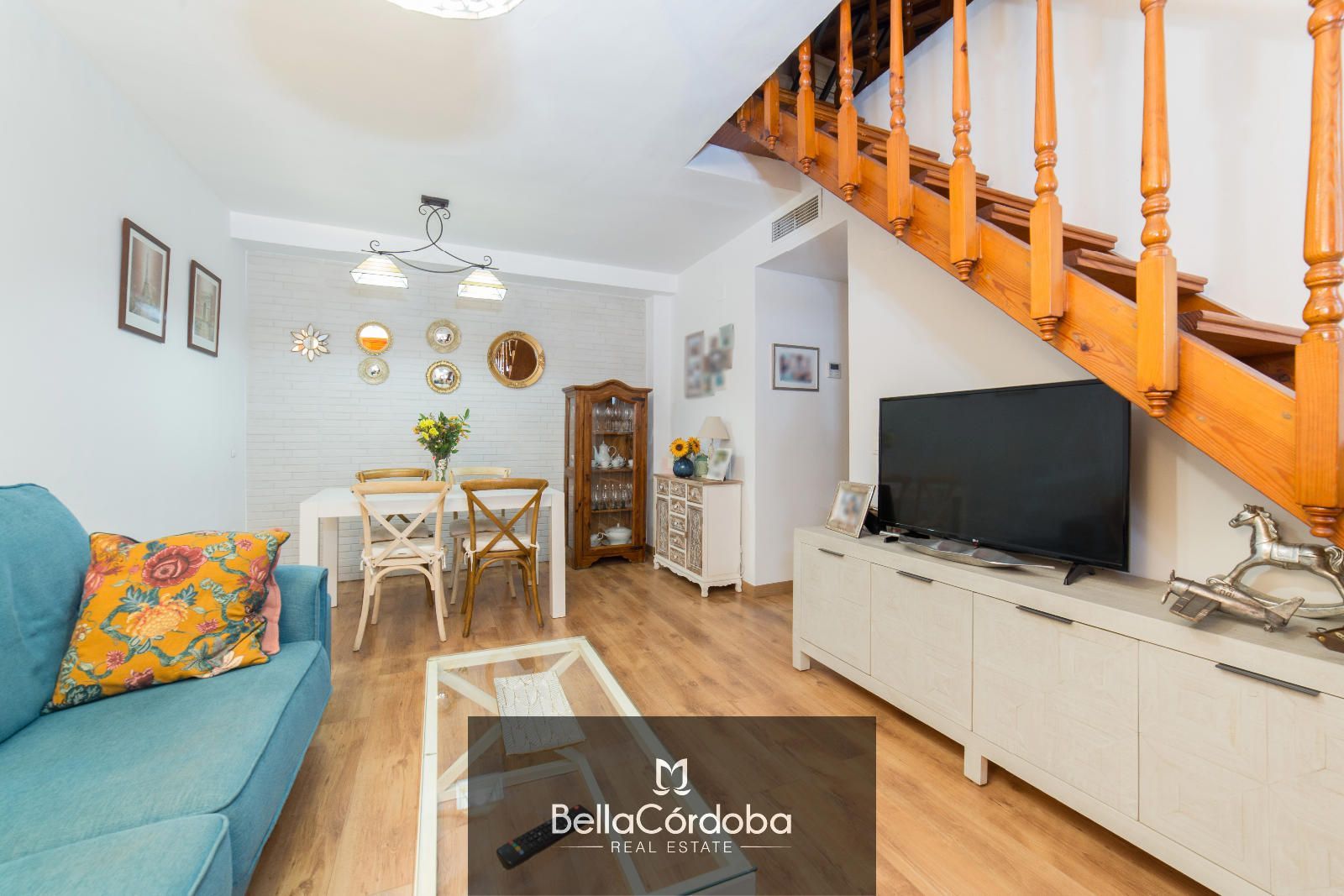 Exterior view of Duplex for sale in  Córdoba Capital