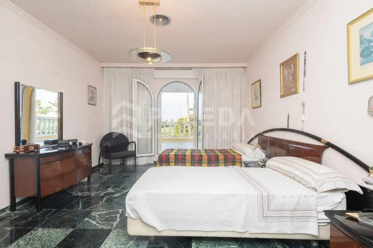 Habitación de Casa o chalet en venta en Roquetas de Mar ciudad