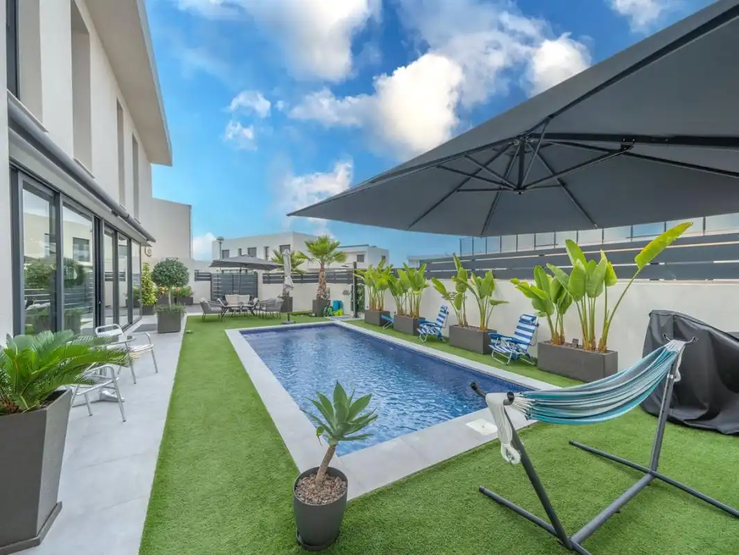 Villa con piscina in vendita a Carrer de Xipre, imagen 79