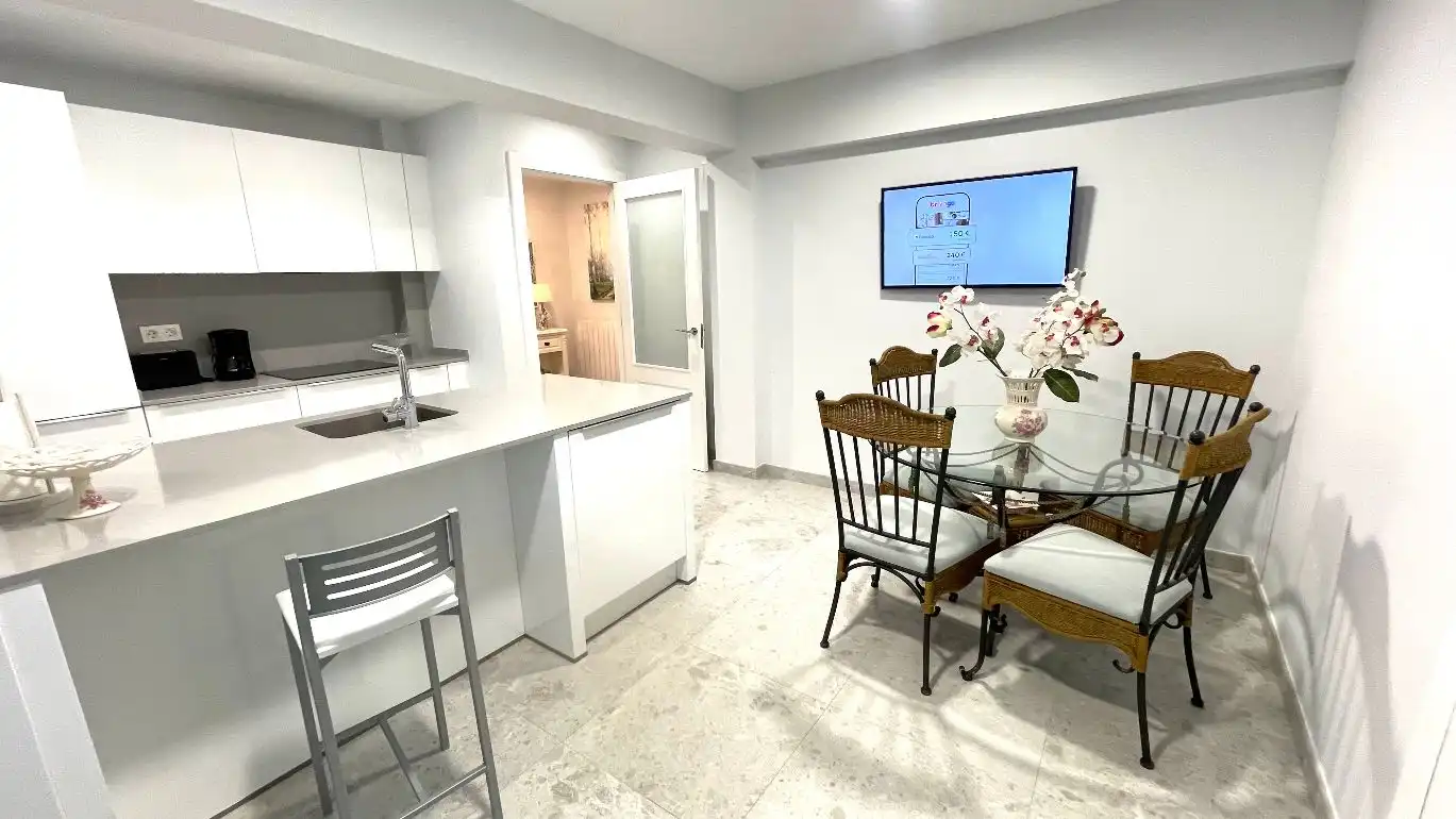 Piso con ascensor en venta en Las Arenas, imagen 33