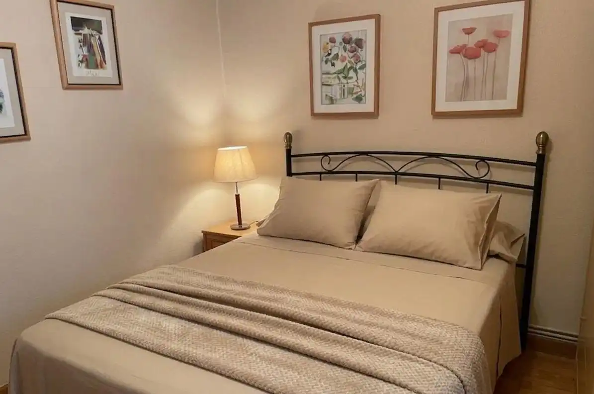 Habitación de Piso en venta en Valencia con Balcón