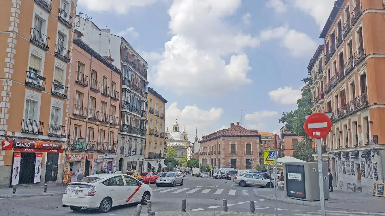 Vista exterior de Ático de alquiler en Madrid con Aire acondicionado, Calefacción y Amueblado