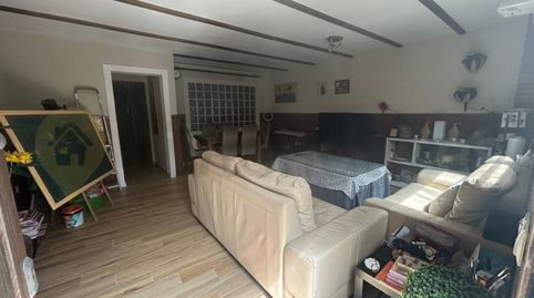 Foto 3 de Casa adosada en venda a Caballero Bonald - San José Obrero - Guadalcacín, Jerez de la Frontera