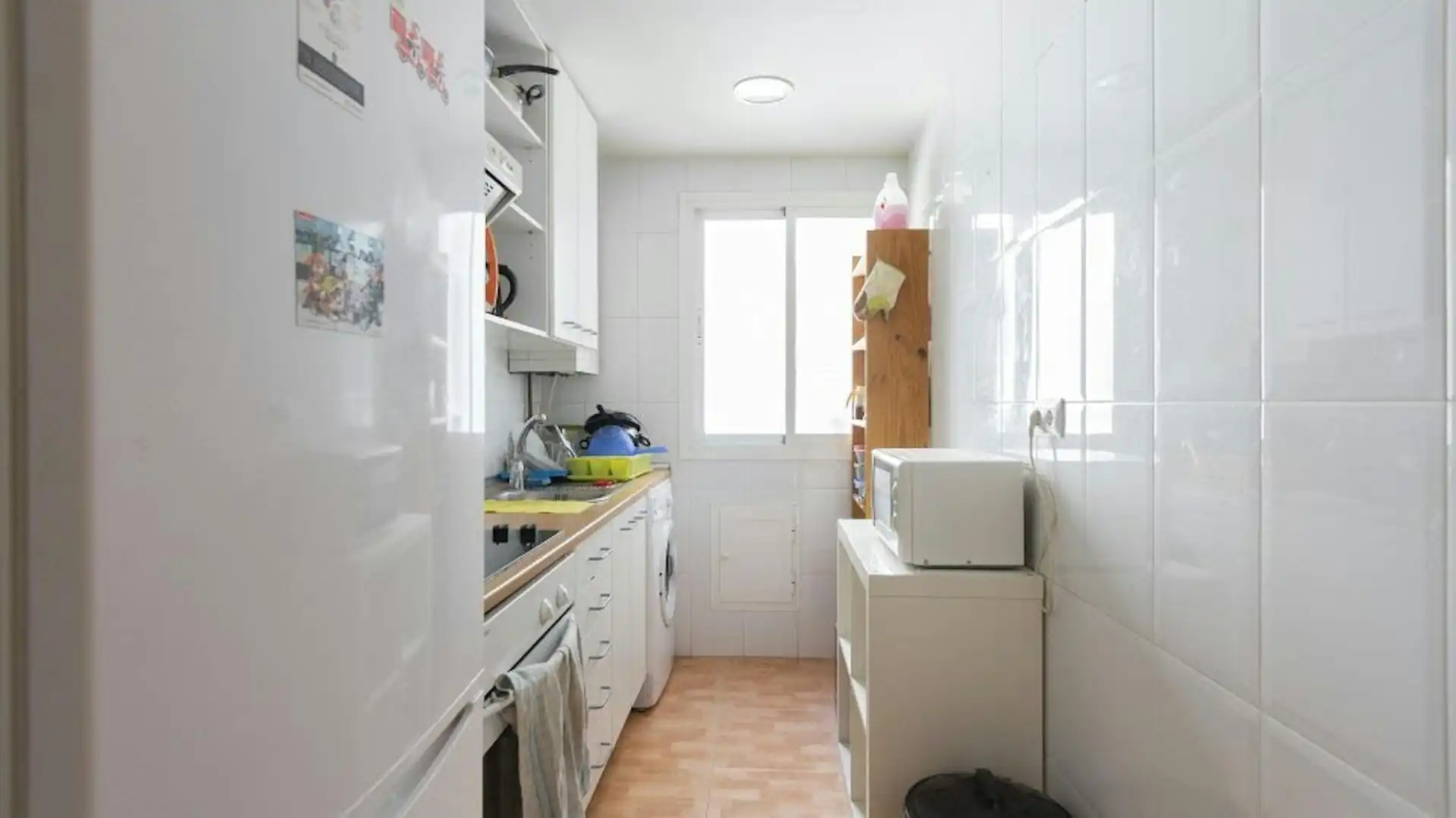 Kitchen of Flat for rent in Madrid  with Heating, Furnished and Washing machine