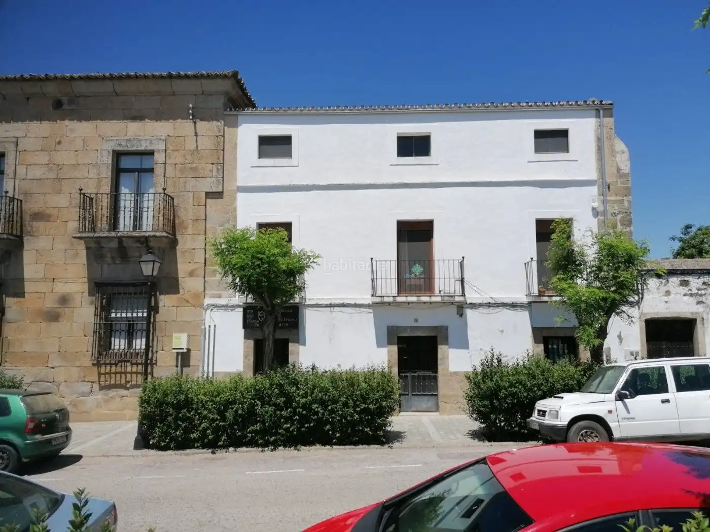 House with garden for sale in Plaza Ovando 14