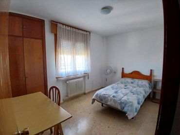 Wohnung mit Aufzug zur Miete in Centro