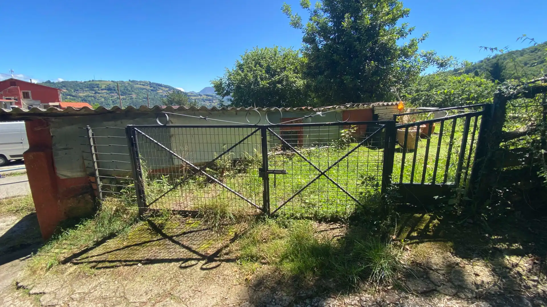 Casa o chalet en venta en San Martín del Rey Aurelio con Calefacción, Jardín privado y Trastero