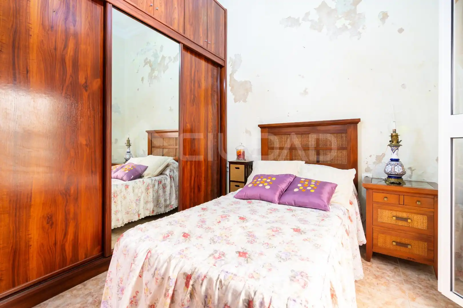 Bedroom of Flat for sale in Sevilla  with Air Conditioner, Storage room and Balcony