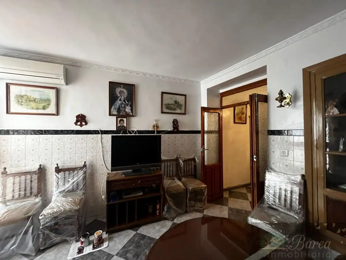 Casa con terraza en venta en Rute, imagen 4