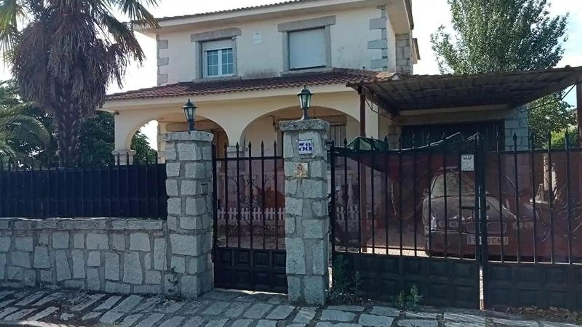 Vista exterior de Casa o xalet en venda en Camarena