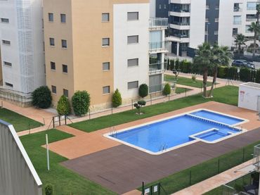 Attico con piscina in vendita a Villamartín Gardens I