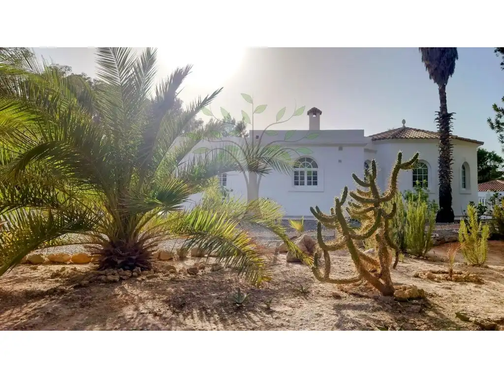 Vista exterior de Casa o xalet de lloguer en Sant Josep de sa Talaia amb Piscina