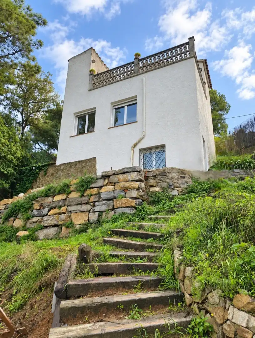 Casa amb jardí en venda a Sant Fost de Campsentelles, imagen 5