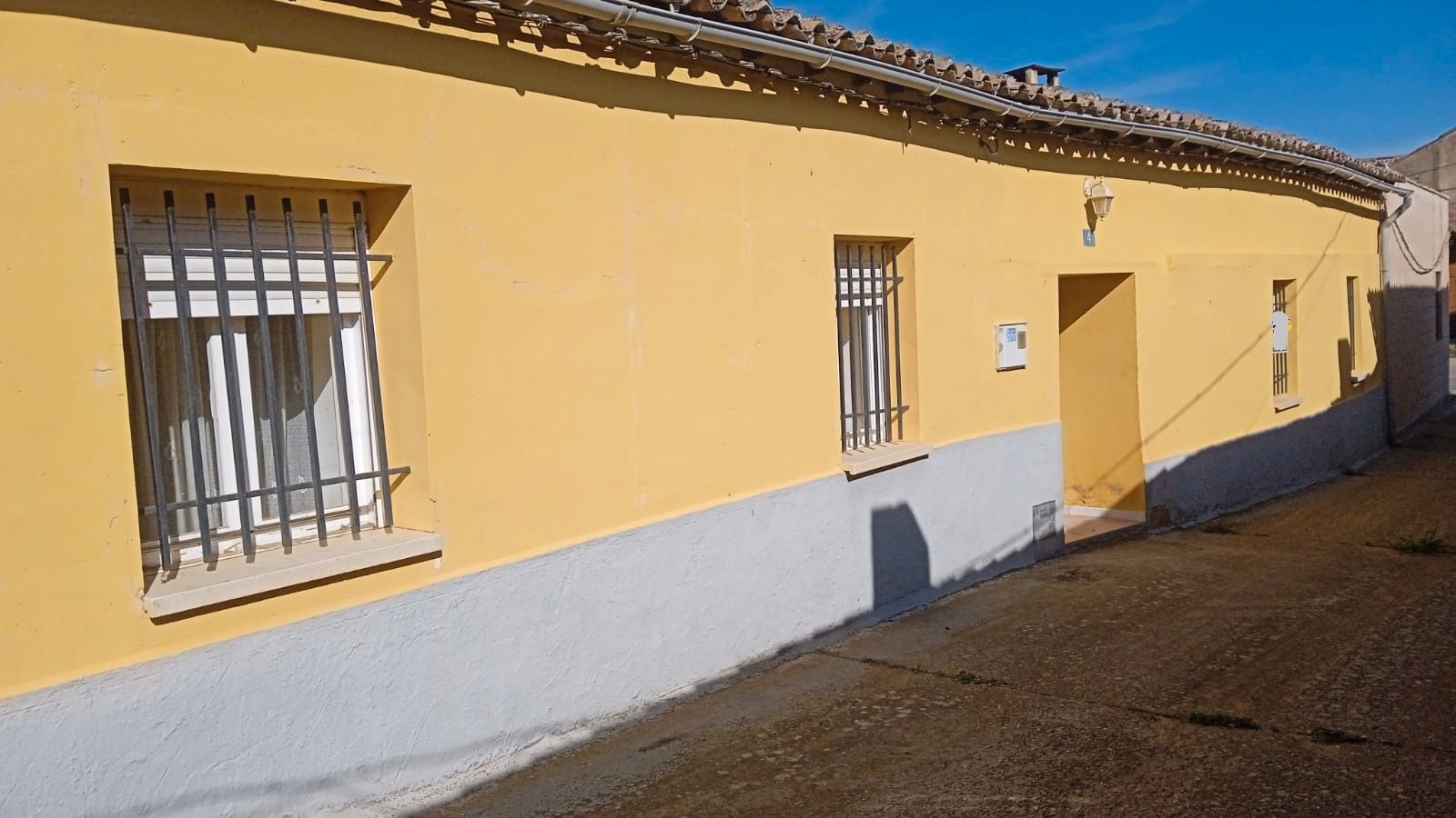 Vista exterior de Casa o xalet en venda en Villafrechós amb Jardí privat, Terrassa i Traster