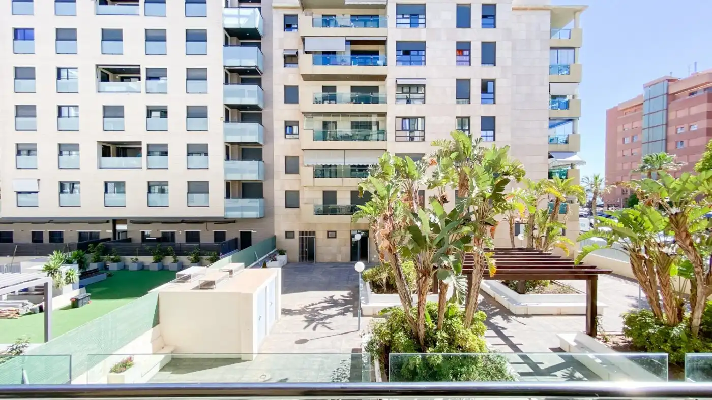 Terrace of Flat for rent in Málaga  with Air Conditioner, Heating and Parquet flooring
