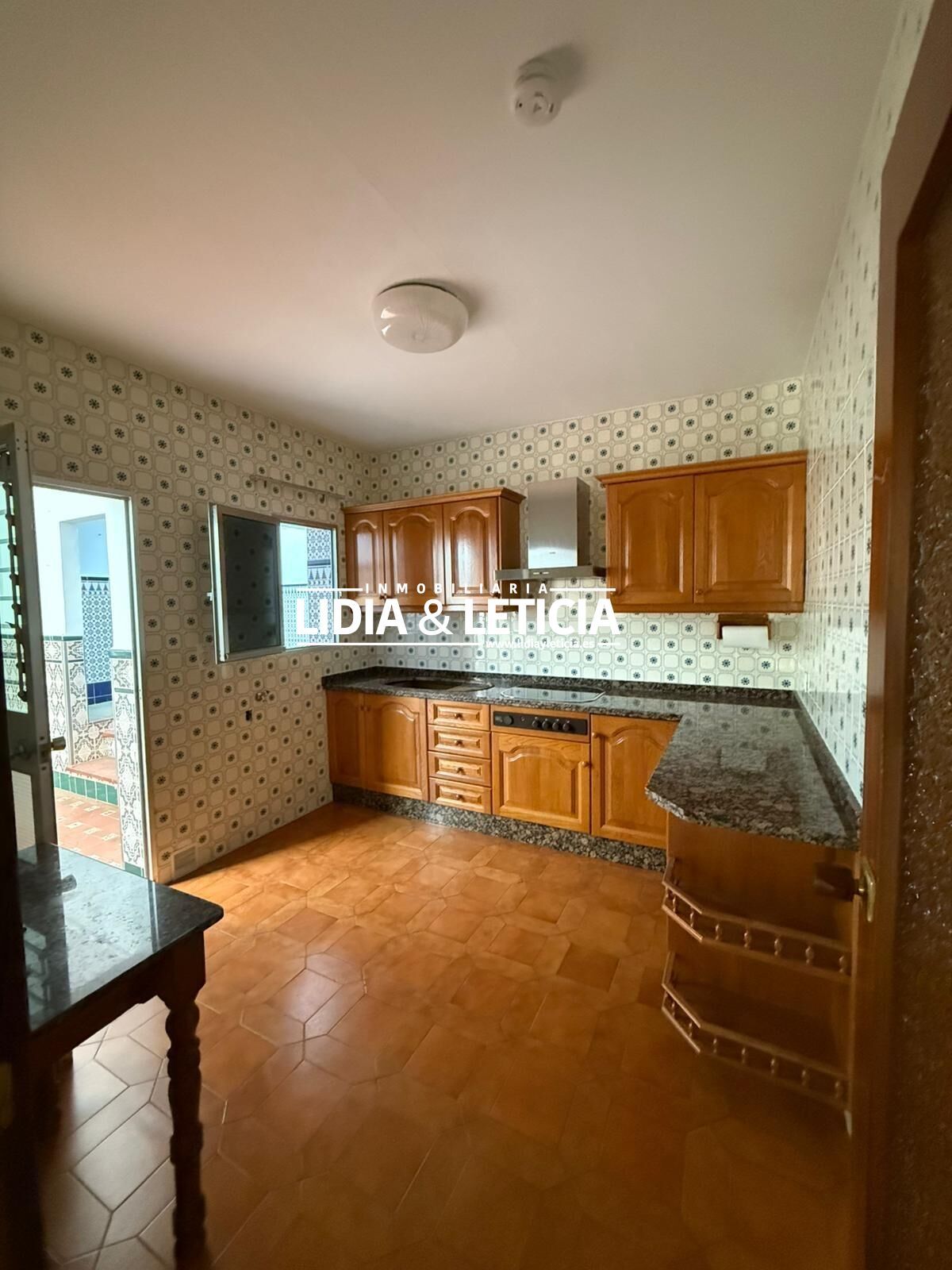 Kitchen of House or chalet for sale in Alcalá de Guadaira  with Heating, Terrace and Storage room