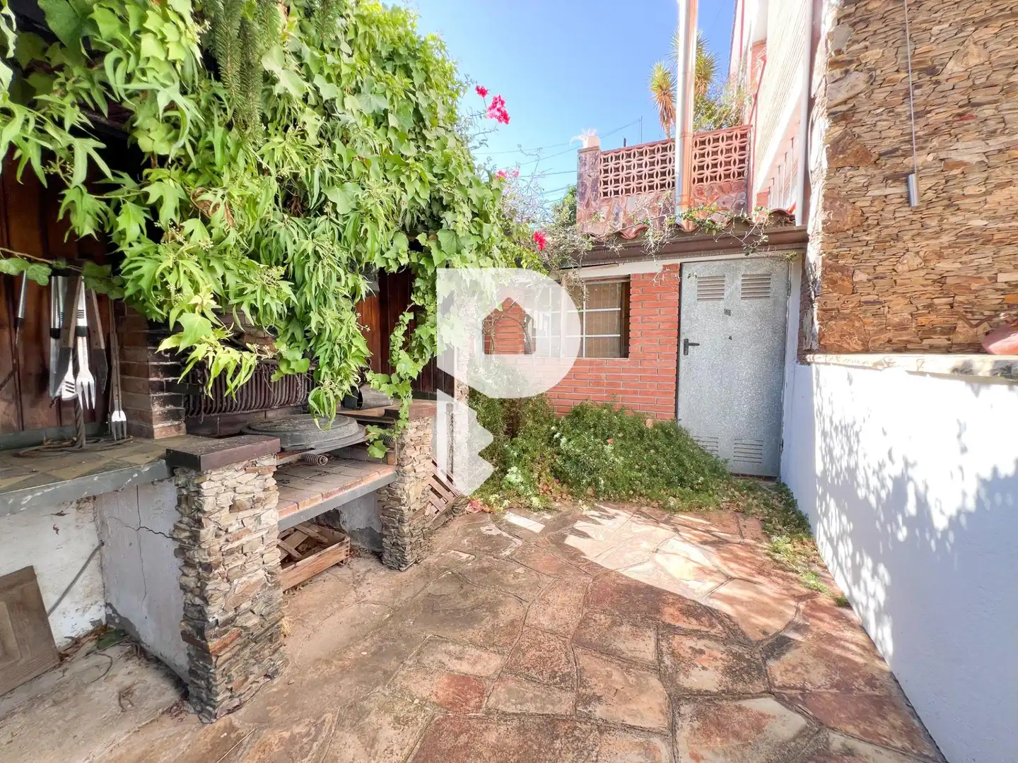 Jardí de Casa o xalet en venda en Vallirana amb Calefacció, Jardí privat i Terrassa