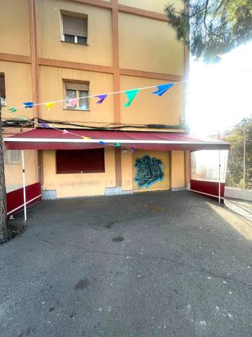 Local comercial en Alquiler en Carrer de la Muga en La Marina del Port