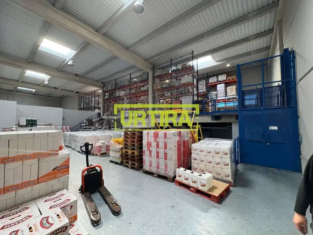 Nau industrial de lloguer a Arañaburu Kalea 6, imagen 24
