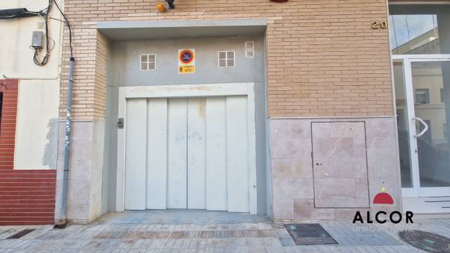 Garaje en Venta en Zona Papa Luna - Platja del Gurugú