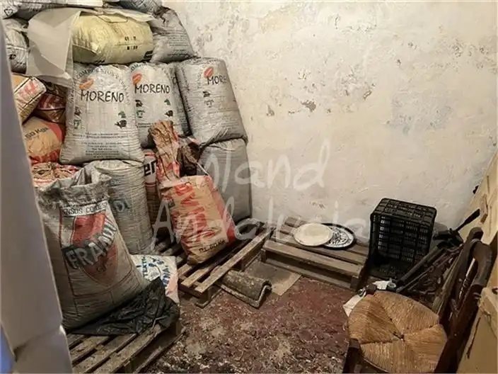 Detached homes for sale in Zuheros  with Storage room and Internet