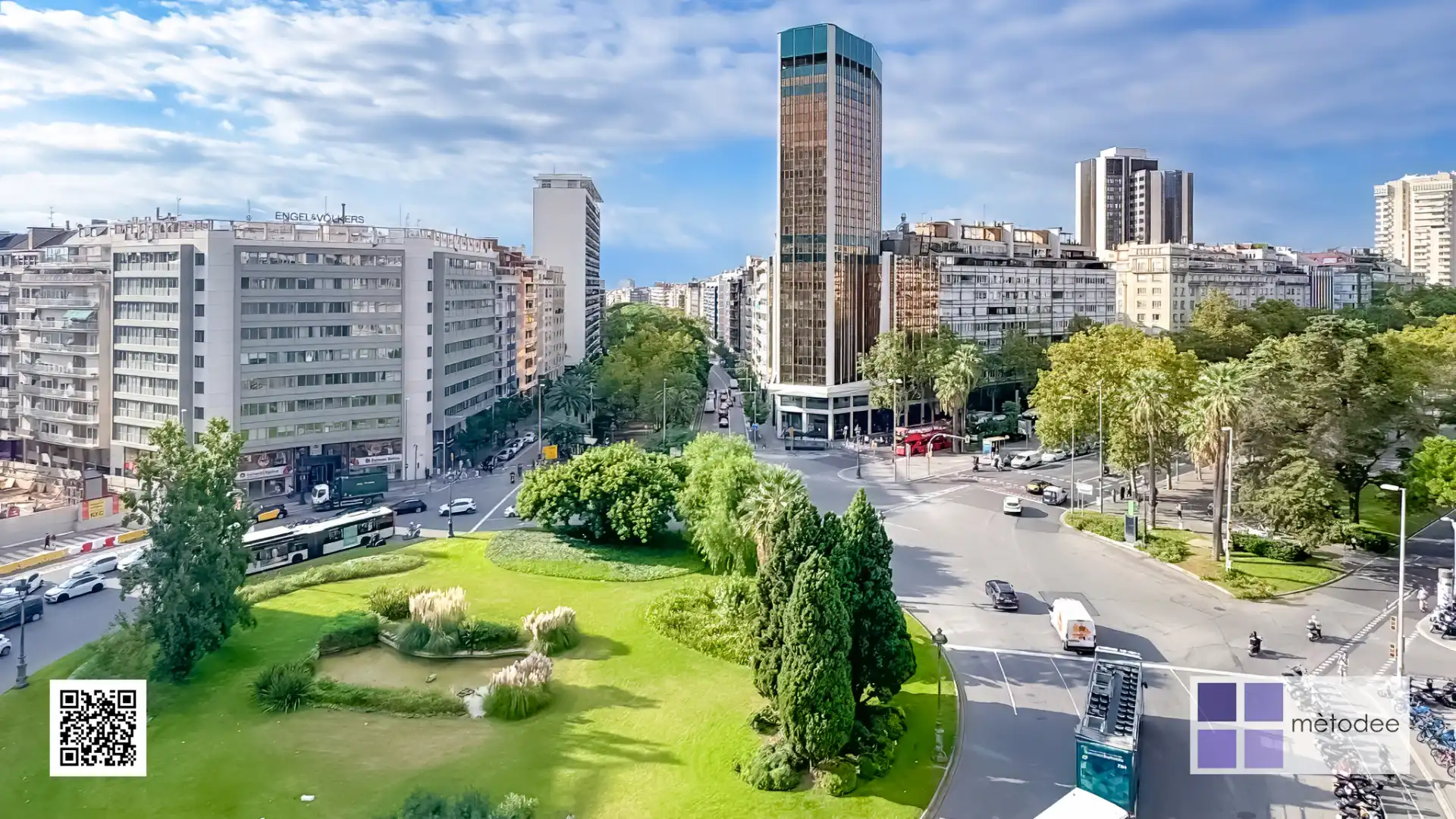 Office space with terrace to rent in Plaça de Francesc Macià, imagen 2