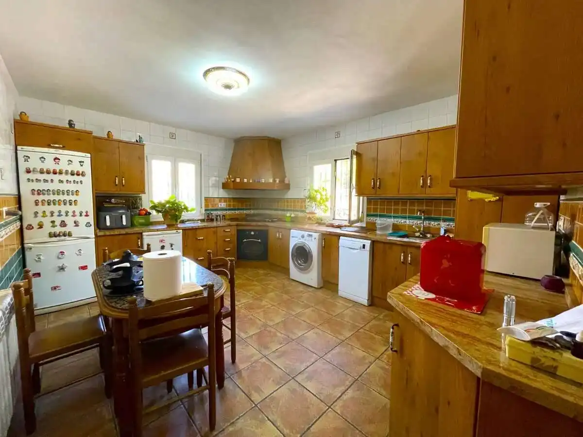 Chalet con terraza en venta en Cómpeta, imagen 3
