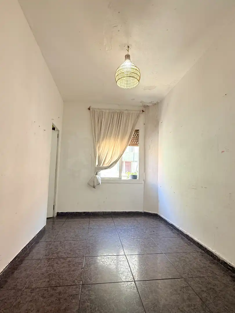 Bedroom of Flat for sale in Badalona  with Alarm