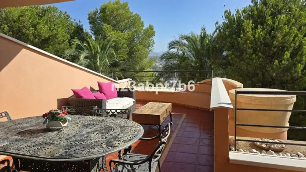 Terrasse von Wohnungen zur Miete in Marbella mit Klimaanlage, Terrasse und Schwimmbad
