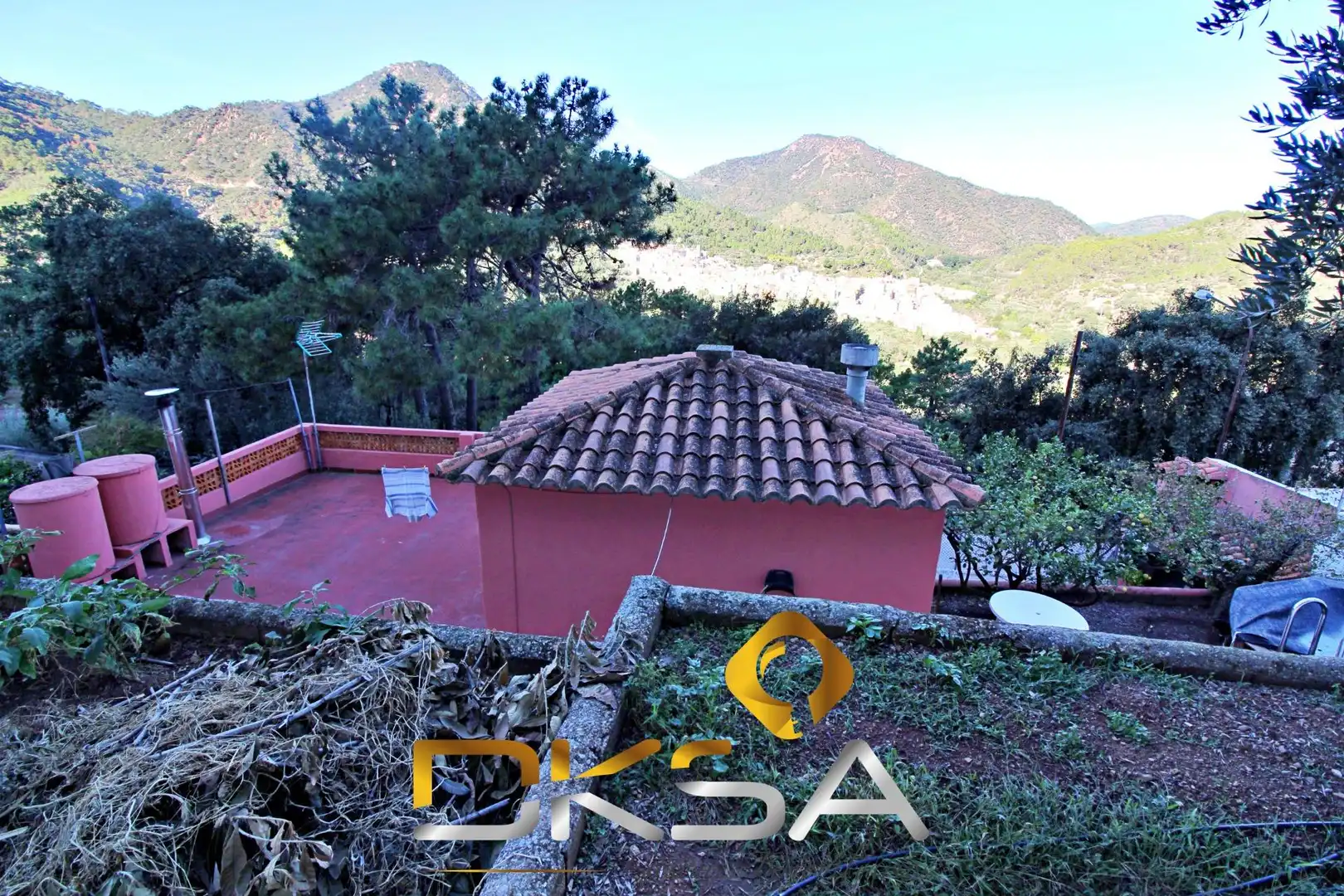 Exterior view of Houses for sale in Eslida  with Private garden, Terrace and Storage room