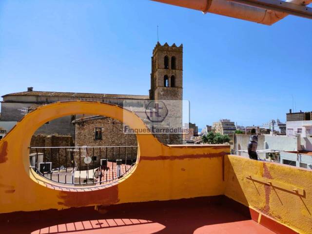 Casa-chalet en Venta en Centre