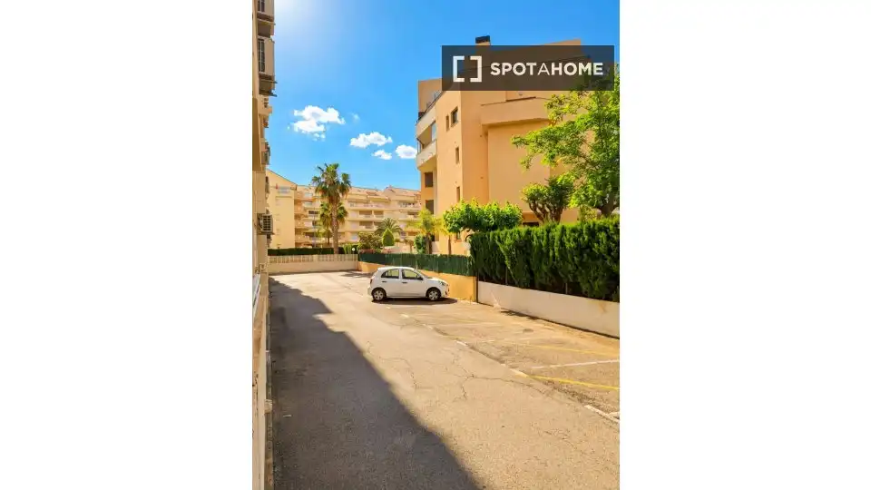Exterior view of Apartments for share in Dénia  with Air Conditioner, Heating and Terrace