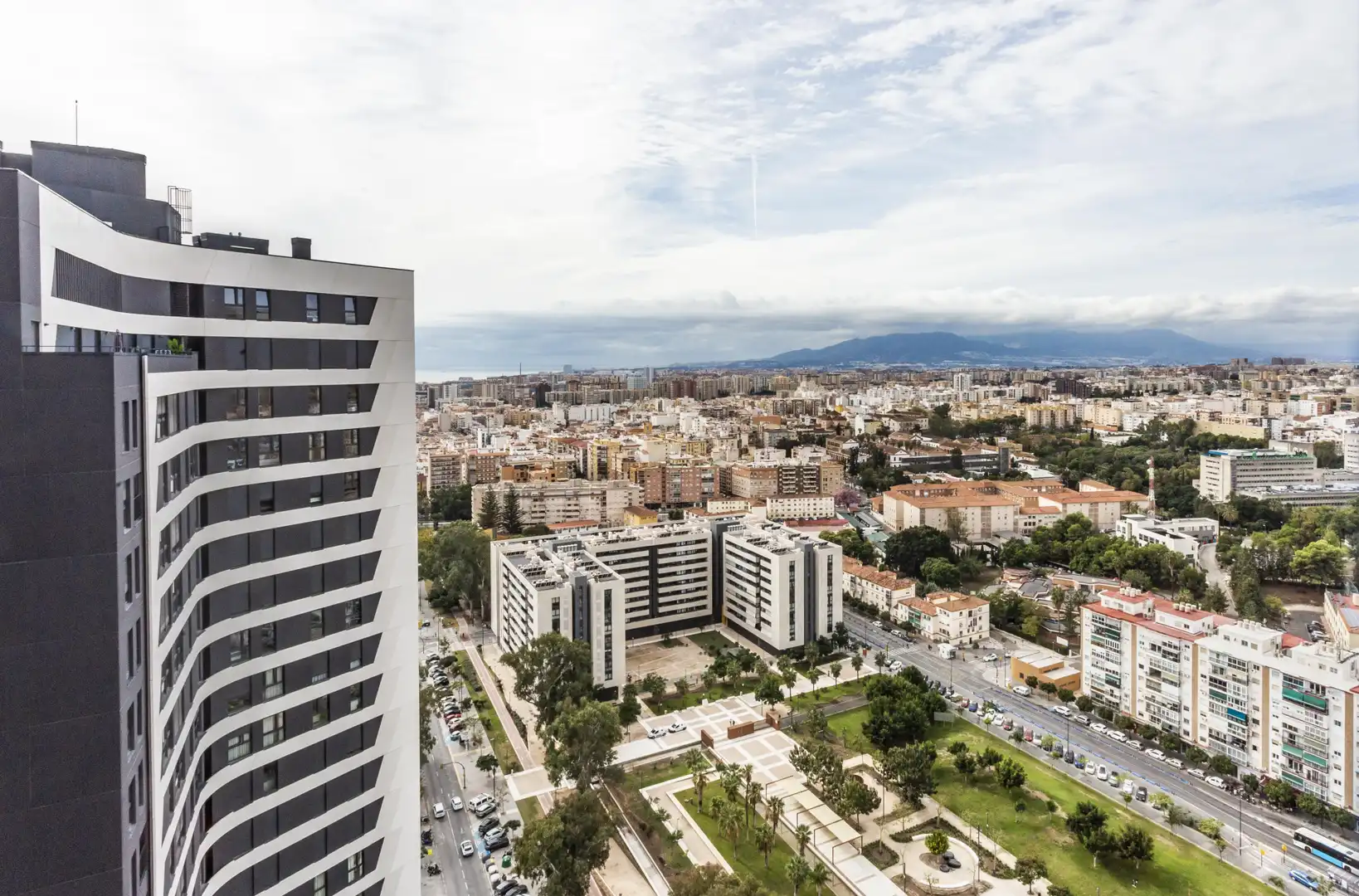 Außenansicht von Wohnung zum Verkauf in Málaga mit Schwimmbad und Gemeinschaftspool