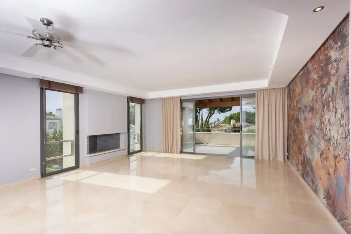 Apartment with pool for sale in Milla de Oro, imagen 6