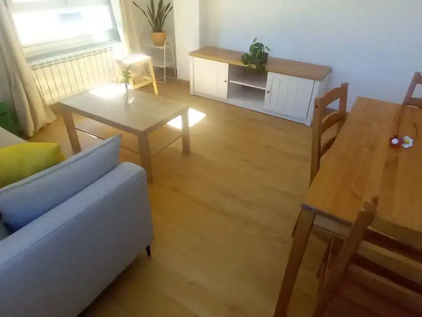 Sala d'estar de Pis de lloguer en Siero amb Calefacció, Parquet i Traster