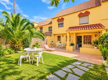 Casa a schiera con giardino in vendita a Carrer de las Navas de Tolosa, 46, Torrent, Spain